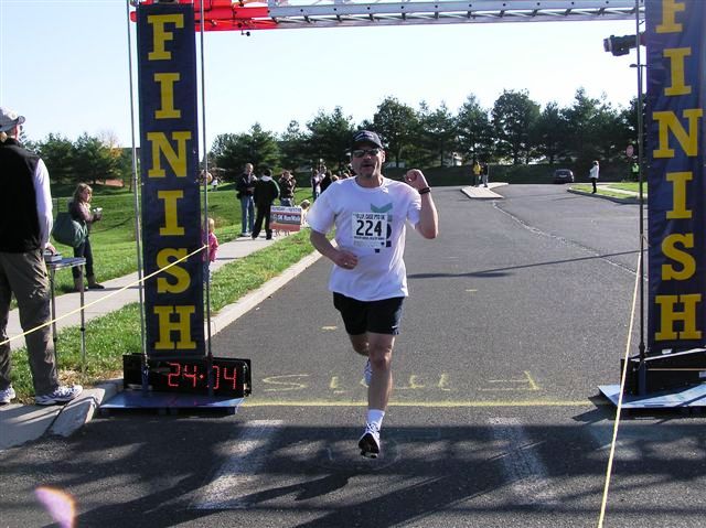 Mike finishing the J.P. Case 5K on October 17, 2010.